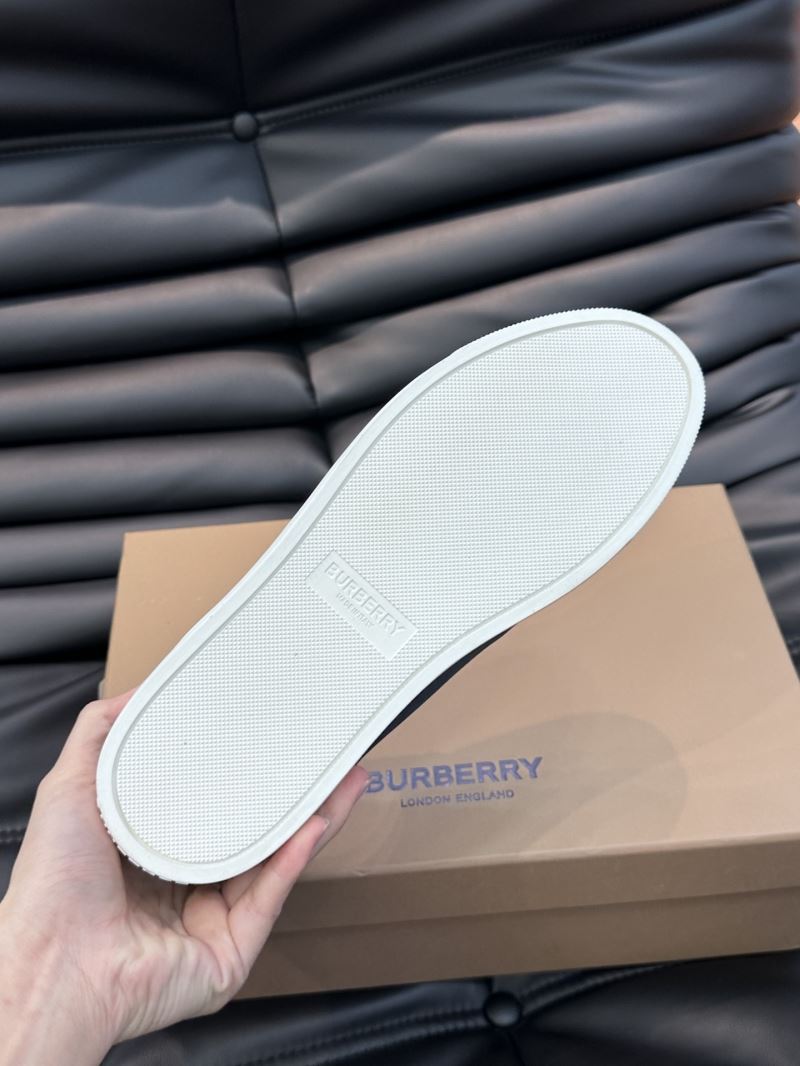 Burberry Low Shoes